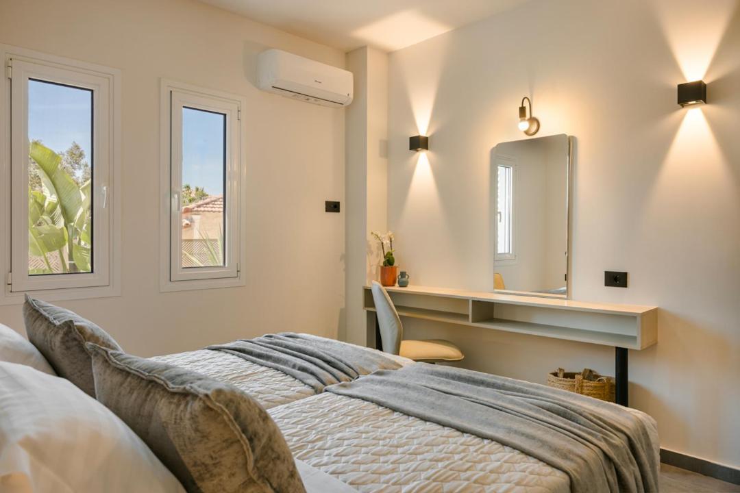 X Luxury Suites Argostoli  Luaran gambar